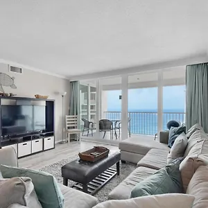 shoreline-towers-1114-by-realjoy-vacations.hotels-destin.com/